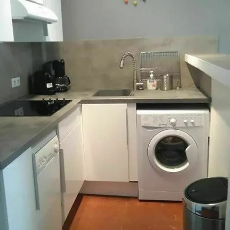 With One Bedroom In Cannes, With Wifi - 800 M From The Cannes